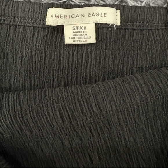 Urban Outfitters Striped and Solid Crop Tops Set - Picture 3 of 9